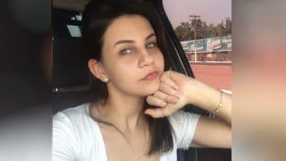 Após jantar comida japonesa, jovem é internada em UTI com doença da “urina preta”