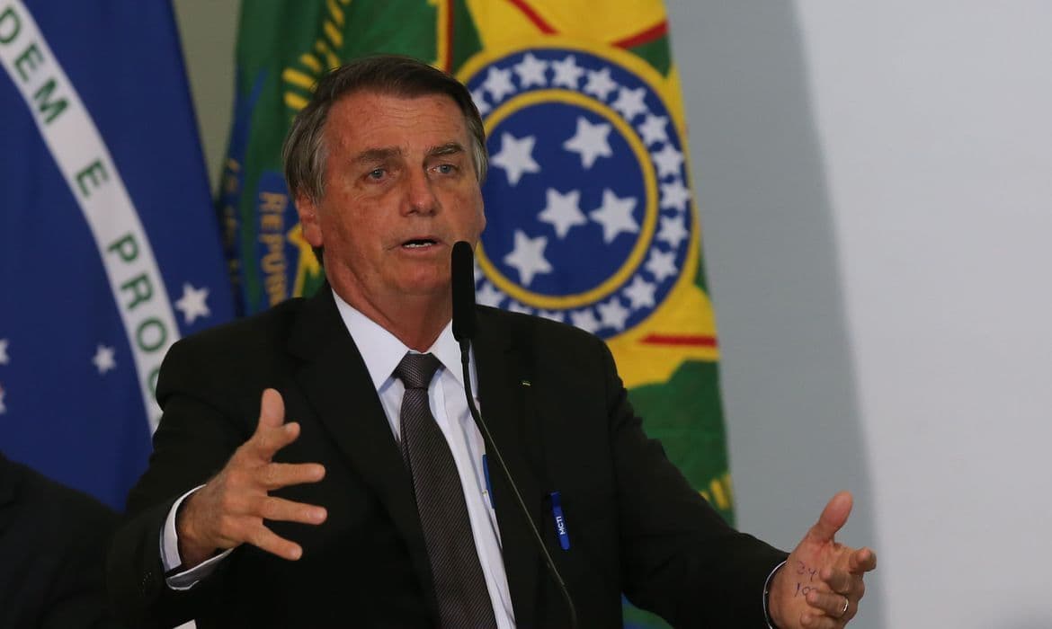 Bolsonaro diz que apresentará 'provas de fraude' na eleição na 'semana que vem'