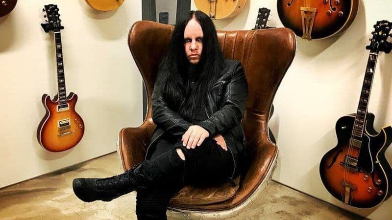 Joey Jordison, ex-baterista do Slipknot, morre aos 46 anos