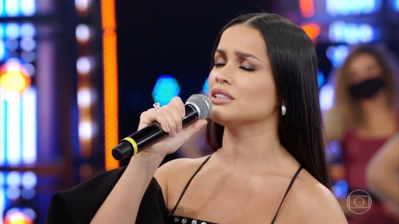 Juliette diz que lives com artistas foram 'um passo maior do que a perna'