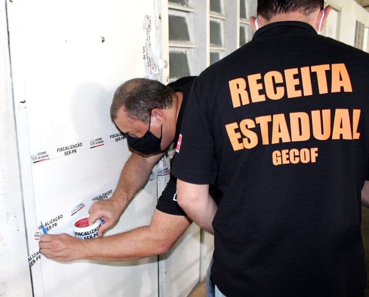 Operação "Bilhete Legal" interdita empresas e apreende maquinetas de vendas de passagens eletrônicas irregulares na Rodoviária de João Pessoa