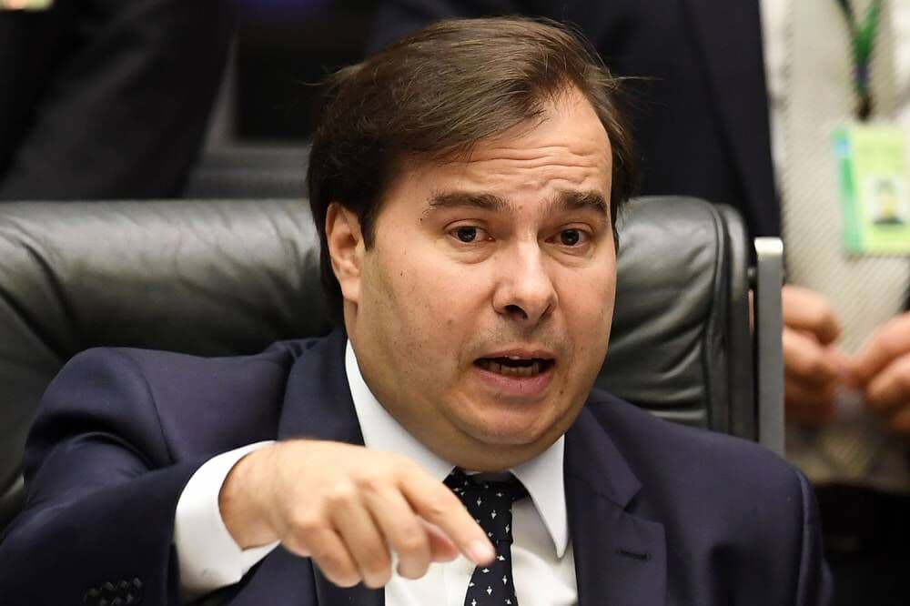 Maia diz que é contra reforma administrativa que retire dos servidores públicos o direito à estabilidade