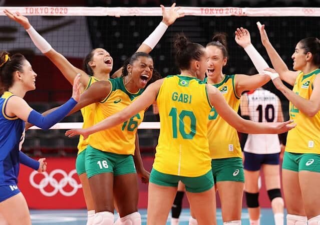 Brasil atropela e vai à final do vôlei nas Olimpíadas horas após corte de Tandara