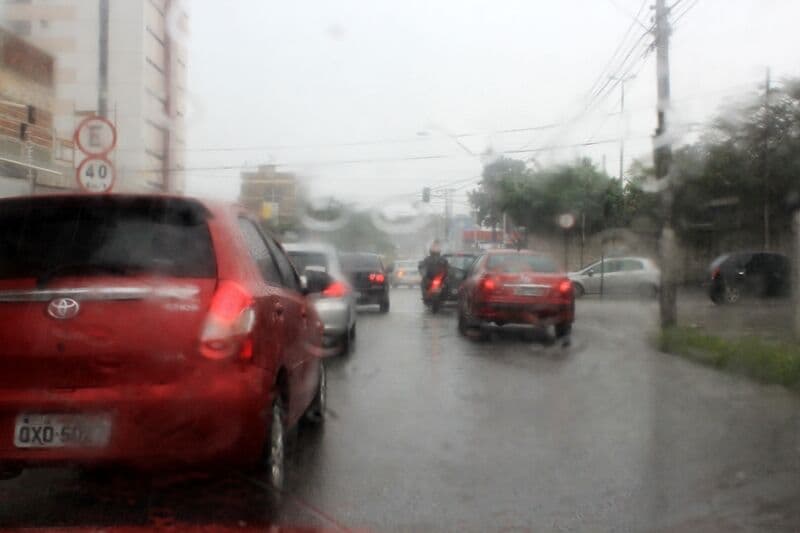 Inmet emite alerta para chuvas intensas em Campina Grande e mais 182 municípios paraibanos