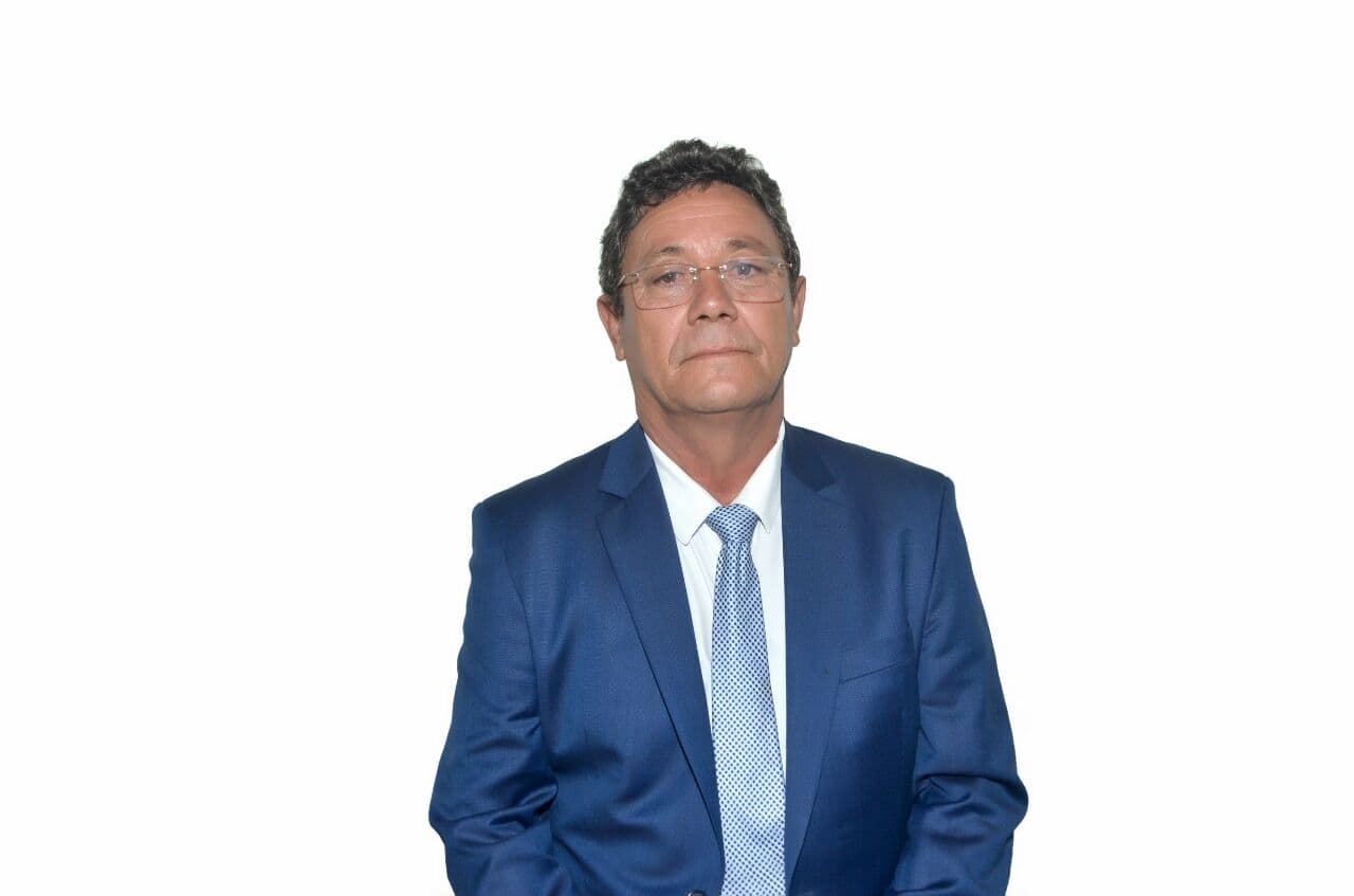 Presidente da Câmara de Santa Rita 'bate boca' com vereador e manda colega "enfiar língua naquele canto"