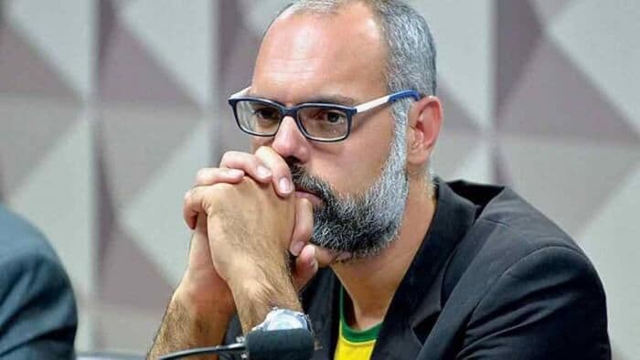 Google diz que bolsonarista Allan dos Santos age de modo desleal, tóxico e romantiza violência