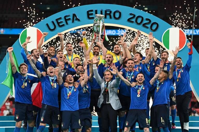 Final da Euro pode ter infectado 3.000 com Covid, diz agência britânica de saúde