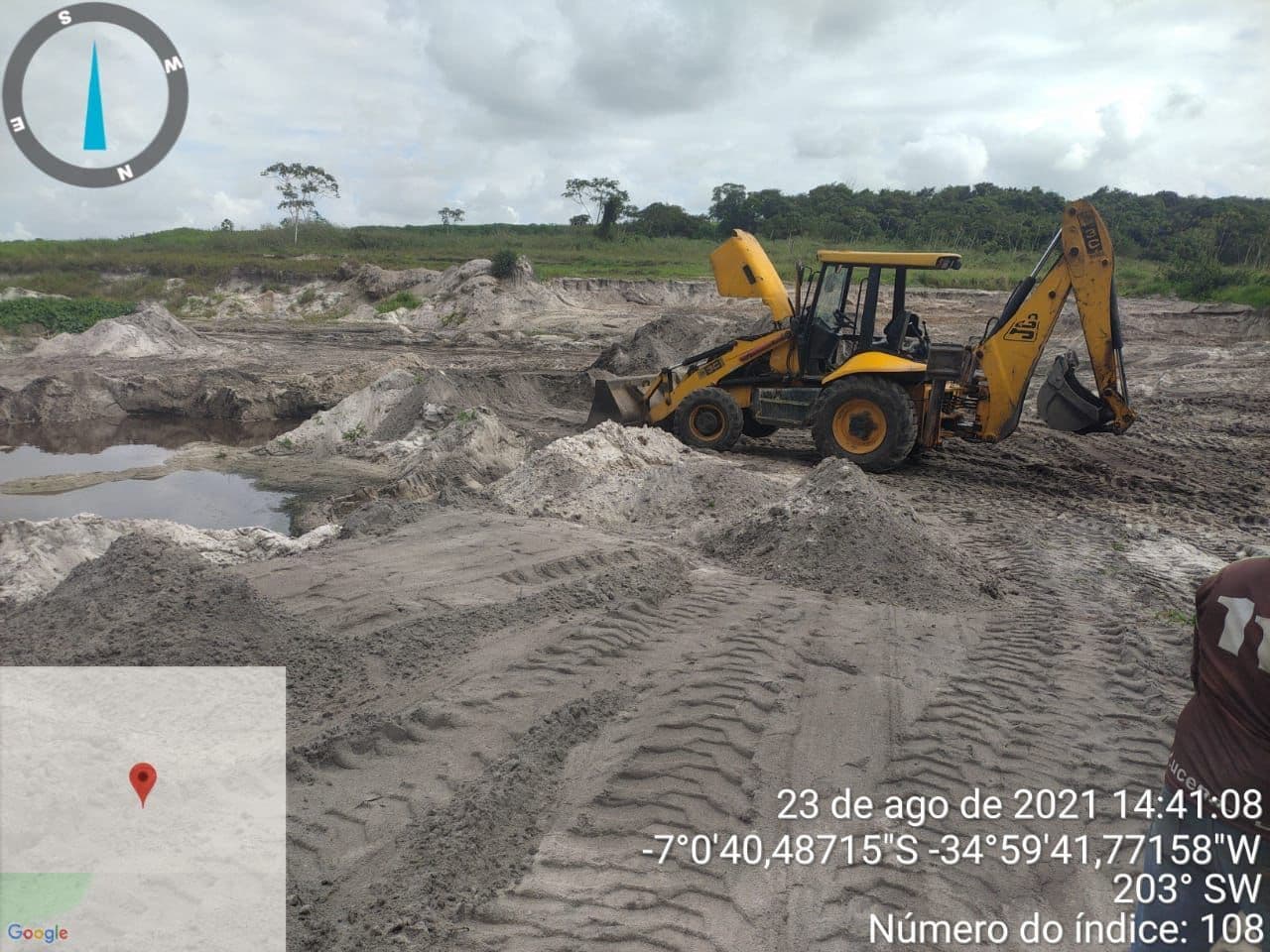 Polícia Ambiental deflagra operação contra extração irregular de minério no Conde