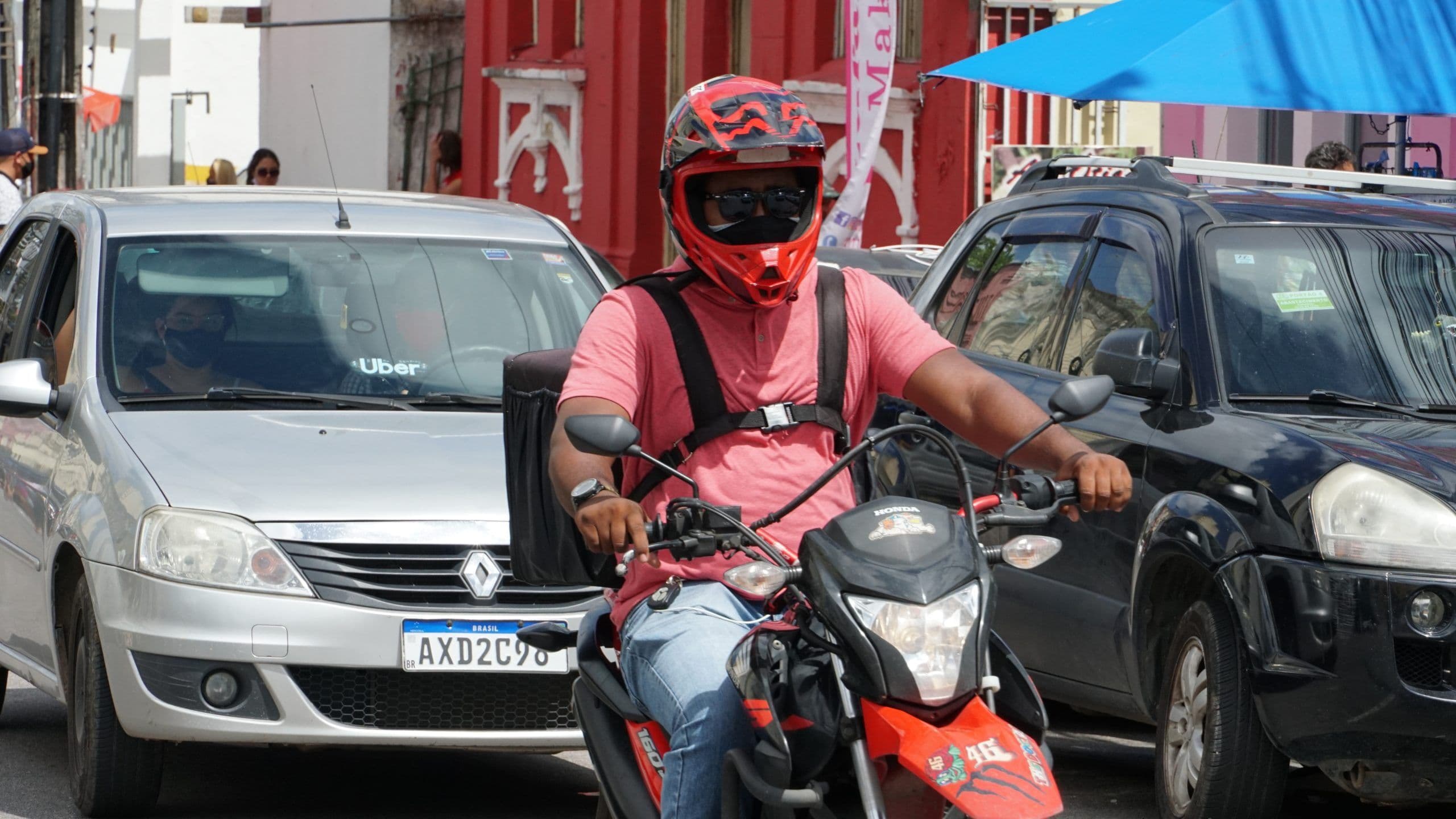 Decreto que regulamenta o Programa de Habilitação Social e inclui motoboys é publicado na Paraíba