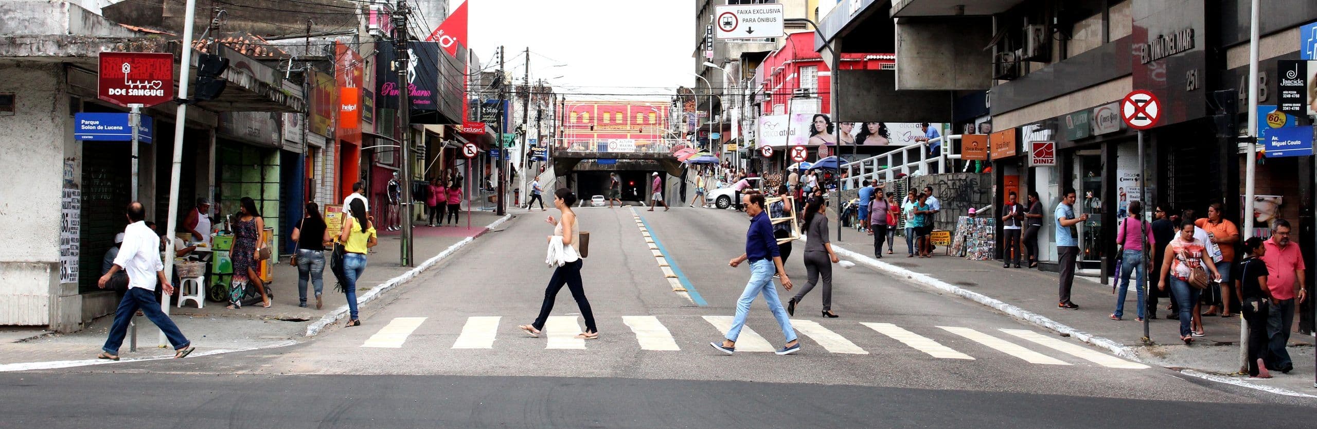 Paraíba gera 1.239 empregos com carteira assinada em outubro e setor da construção civil tem queda