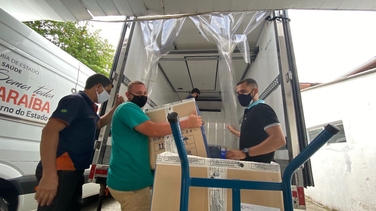 Paraíba distribui mais de 52 mil doses de vacina contra Covid-19 nesta terça-feira
