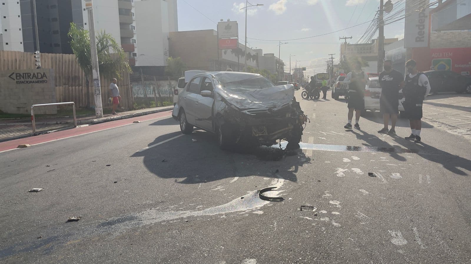 Perito encontra latas de cerveja e objetos pessoais no carro do motorista que atropelou motoboy em Manaíra e analisa potência do veículo