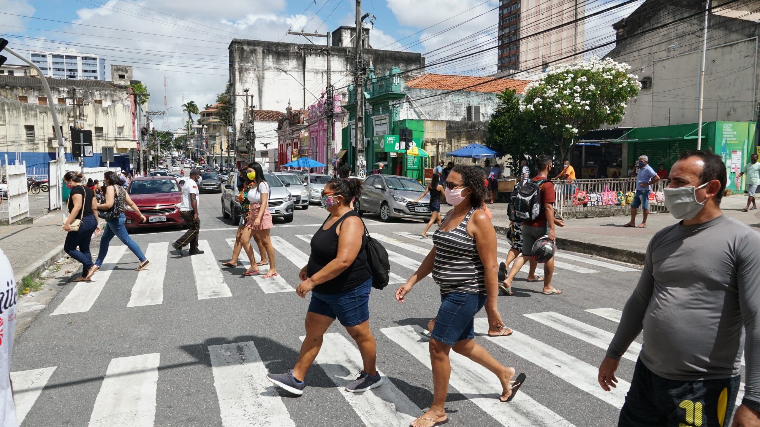 Cidades com bandeira laranja e vermelha na Paraíba terão toque de recolher entre 22h e 5h