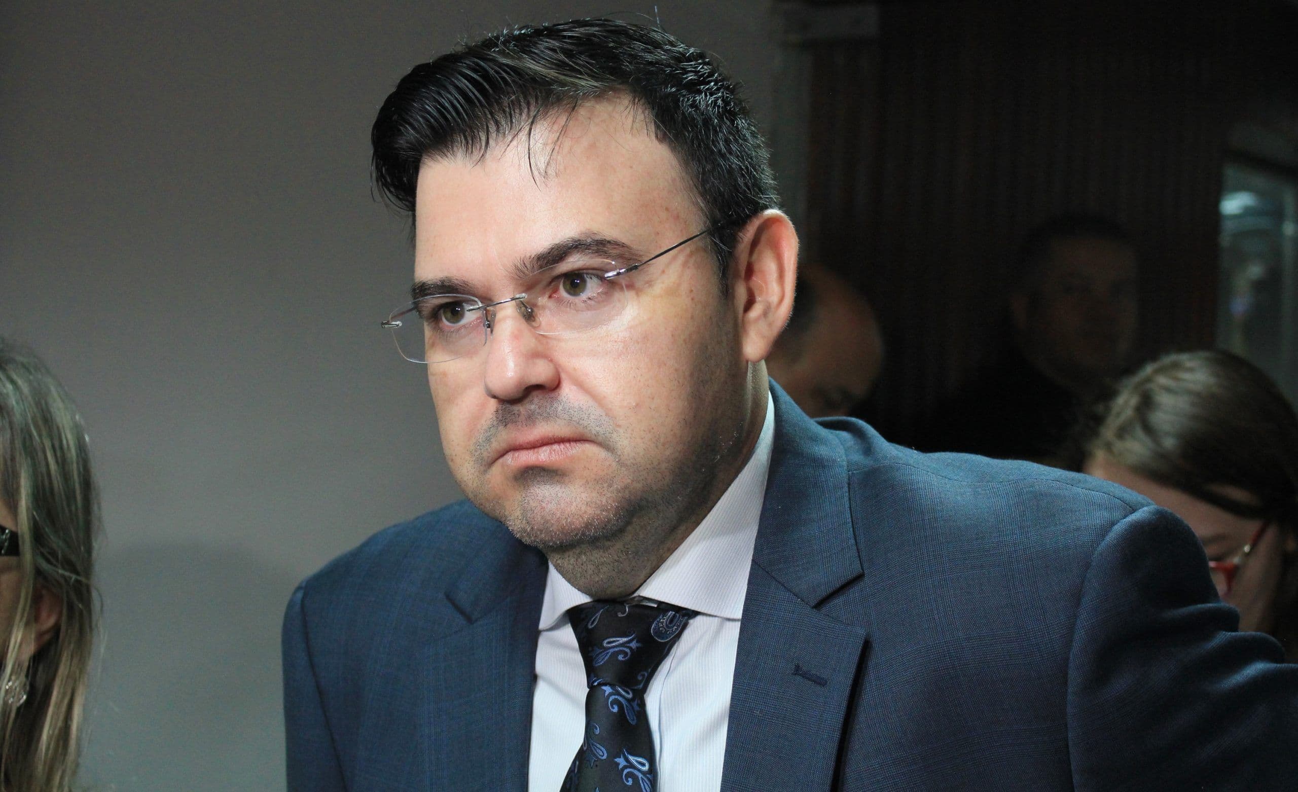 Em disputa interna no MDB, Raniery diz que mantém apoio a João Azevêdo mesmo com eventual rompimento de Veneziano