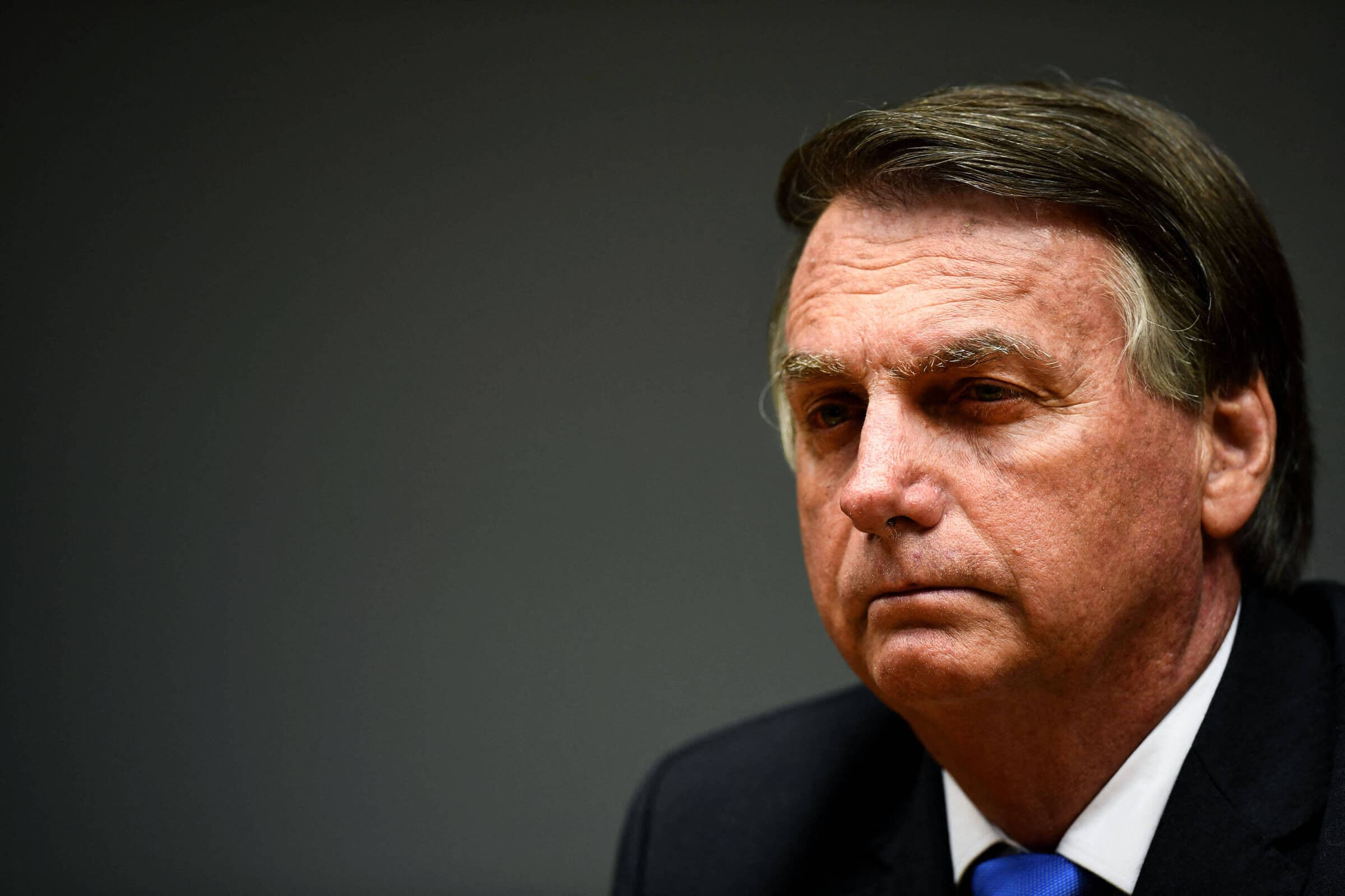 Bolsonaro fala em privatização da Petrobras, mas diz que medida teria 'complicação enorme'