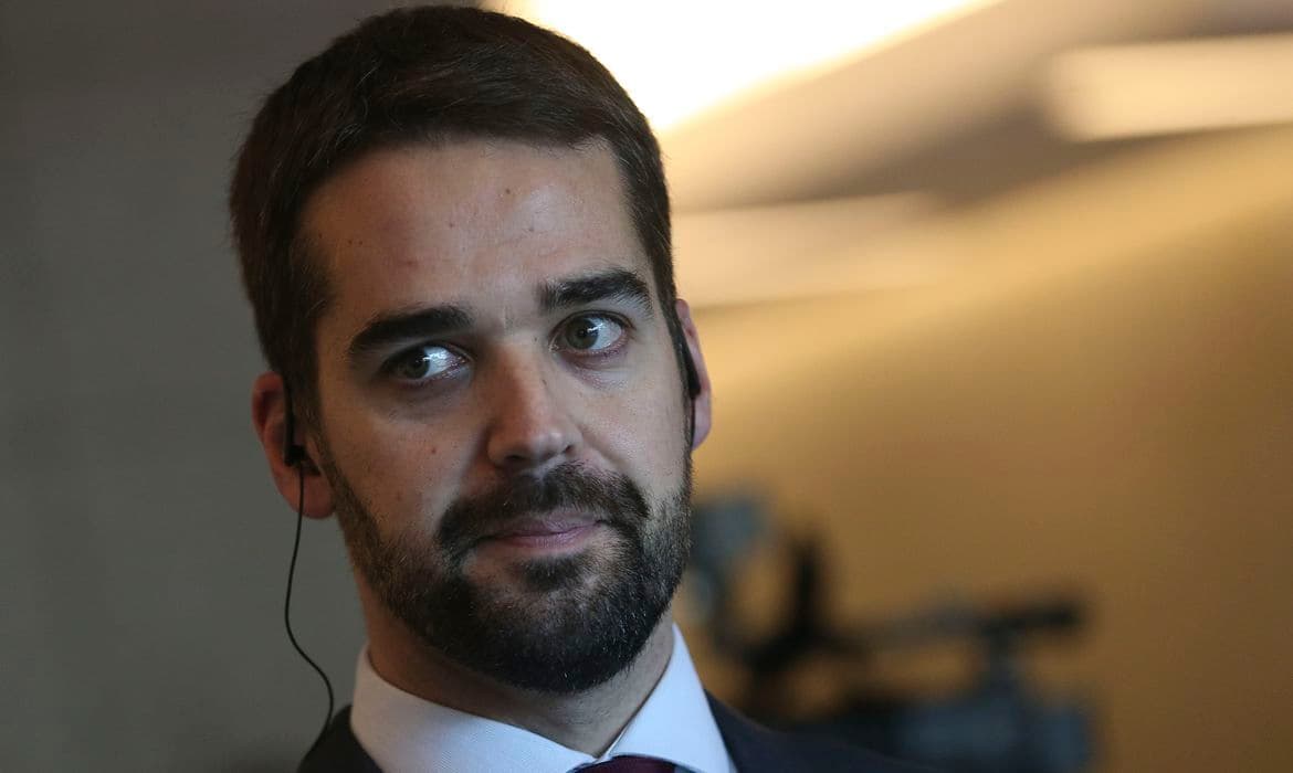 Eduardo Leite formaliza pré-candidatura à Presidência pelo PSD