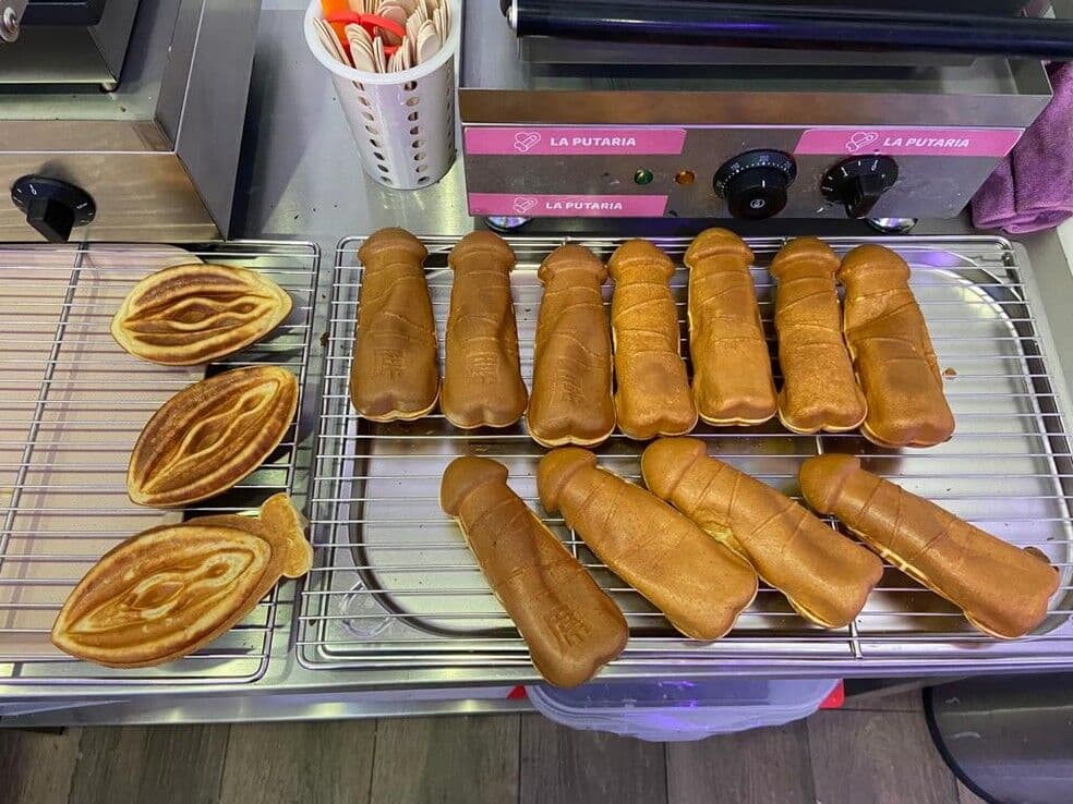 Aberta por brasileira em Lisboa, loja de crepes em forma de vagina e pênis tem fila já antes de começar expediente