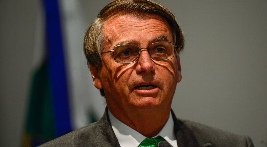 Bolsonaro diz que está 99% fechado com o PL
