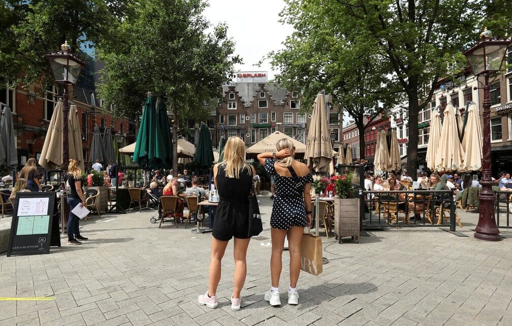 Comitê da Holanda recomenda a volta de lockdown para conter a Covid-19