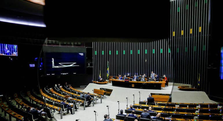 Câmara aprova volta do Ministério do Trabalho e Previdência