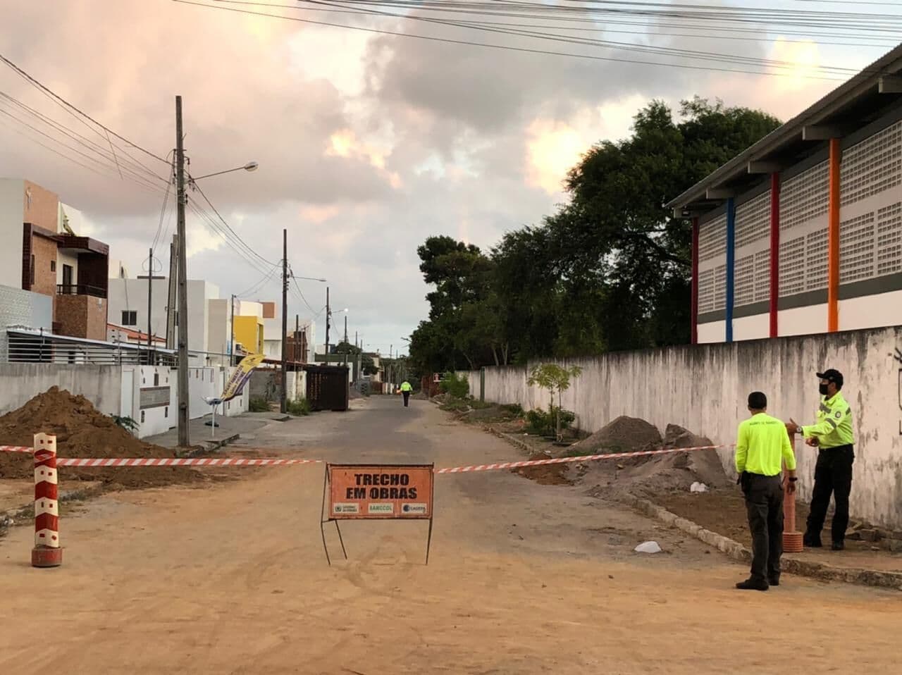 Após determinação judicial, Ministério Público e Polícia Militar desocupam comunidade Dubai em João Pessoa