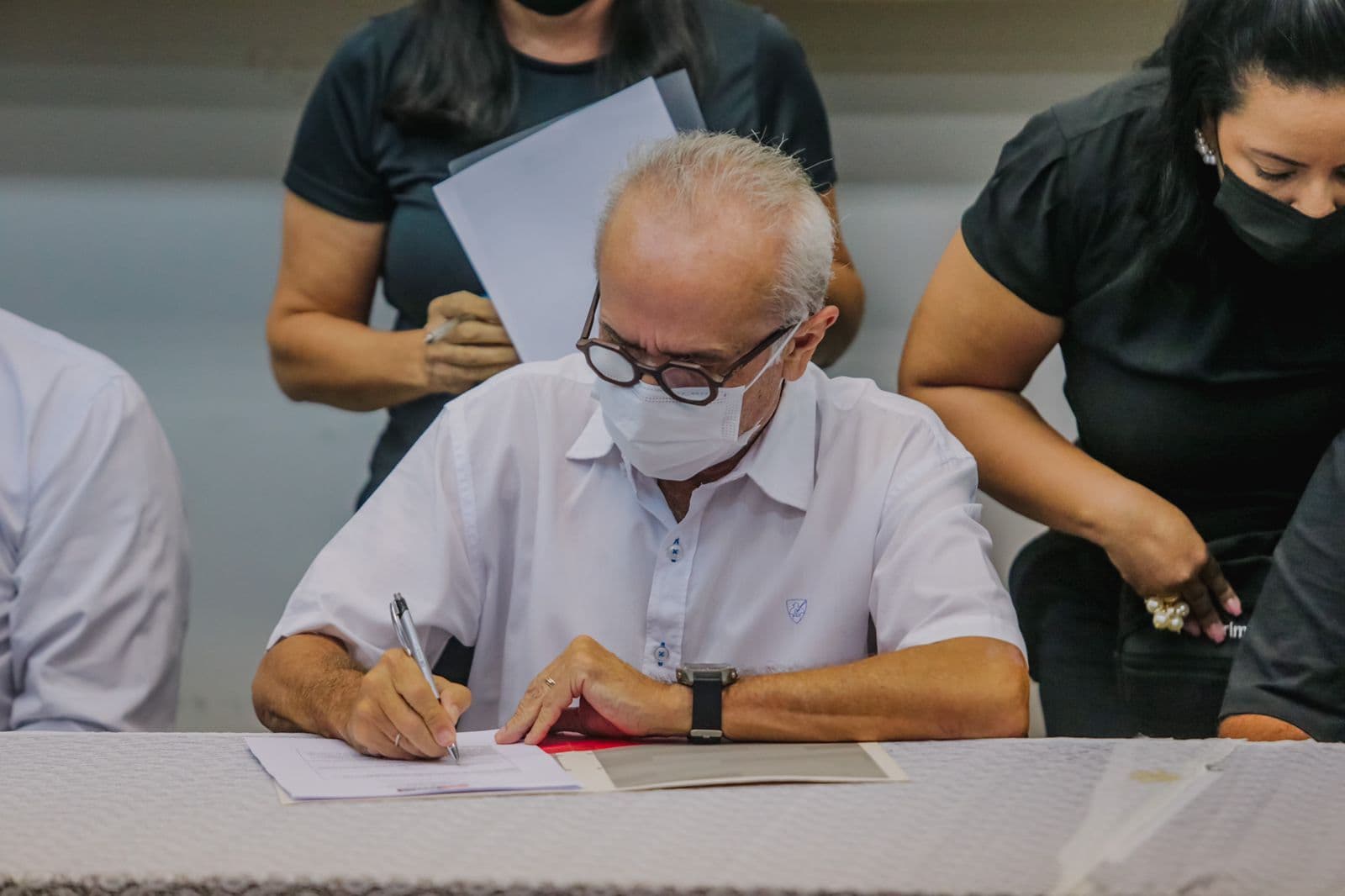 Covid-19: Cícero Lucena confirma cancelamento do Réveillon em João Pessoa