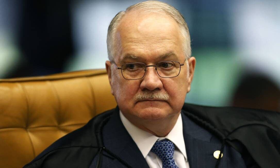 'Miliciano não pode ter lugar no Estado de Direito e muito menos na polícia', diz Fachin em julgamento no STF