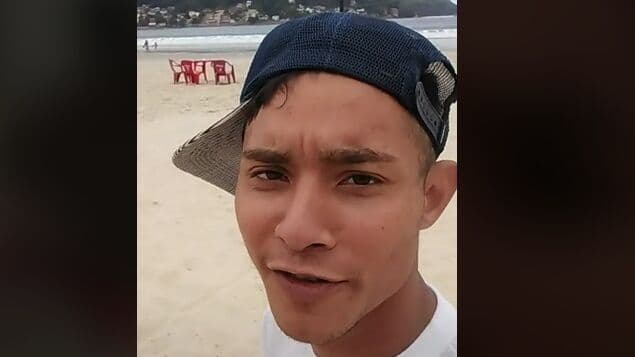 Vendedor 'sincero' faz sucesso ao se desfazer do próprio produto: ‘Eu mesmo não comprava’