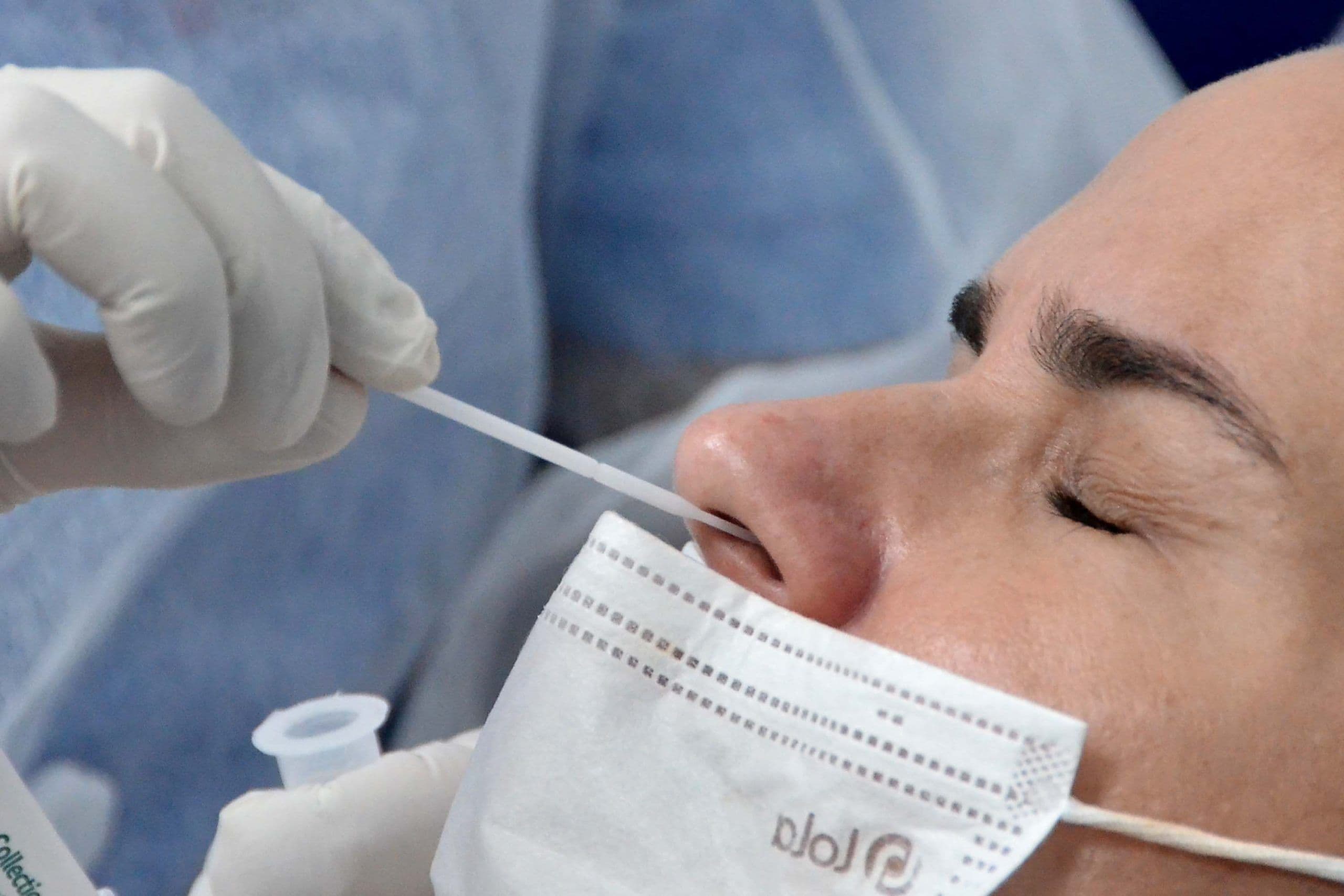 Quase 40% dos testes de Covid-19 em João Pessoa são positivos e a cada 10 profissionais da saúde, dois estão contaminados