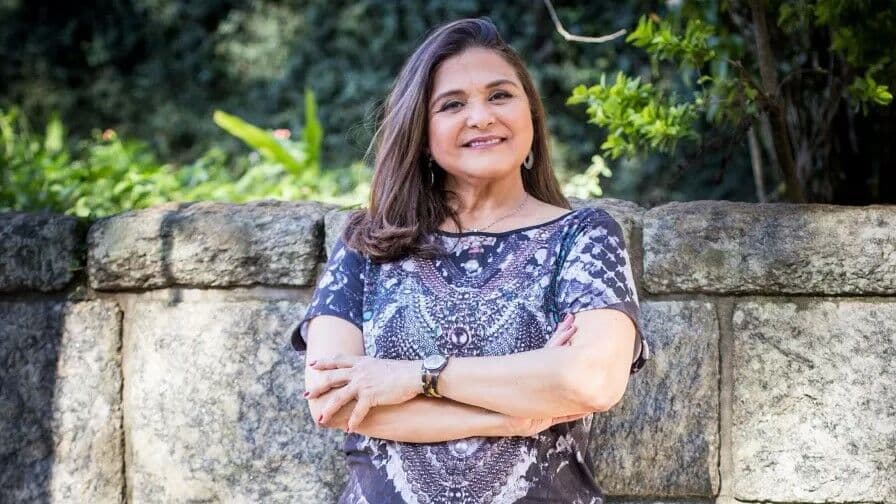 Elizangela confirma que não tomou vacina contra a Covid: "não sou cobaia"