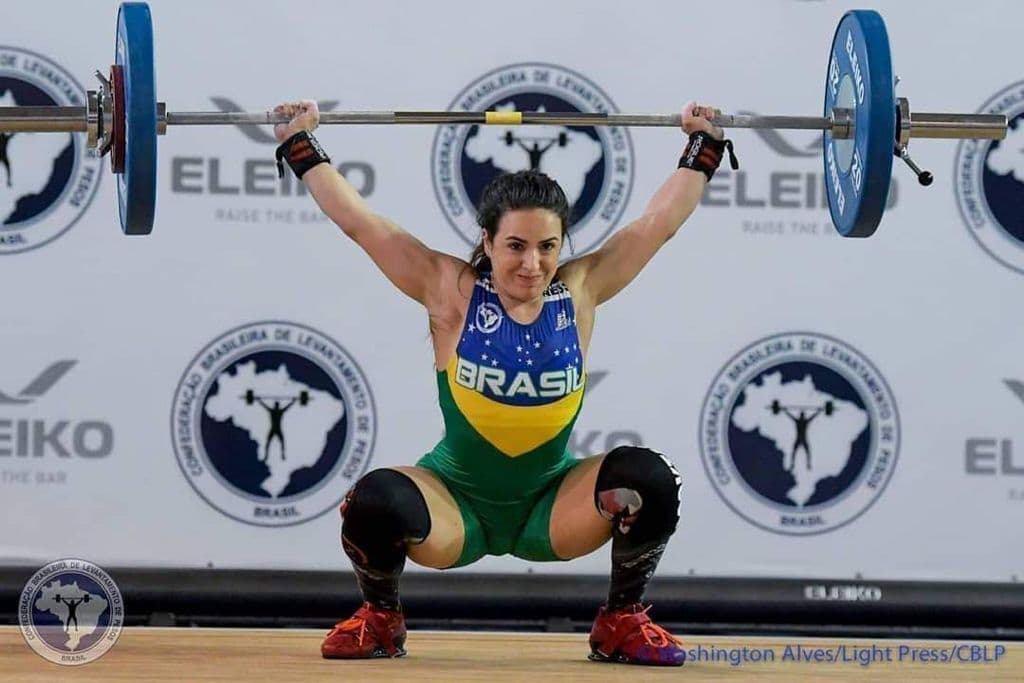 Tetramedalhista no Sul-americano, atleta paraibana Mayara Rocha disputa Brasileiro de Powerlifting 2022 na próxima semana