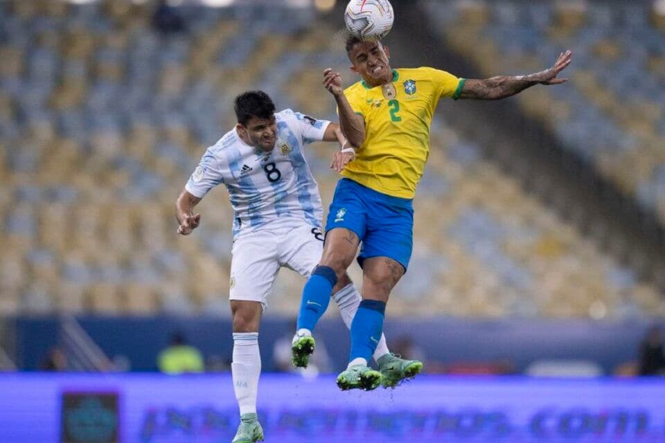 Fifa anuncia Brasil x Argentina para nova data e pune CBF e AFA