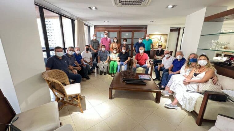 Aguinaldo Ribeiro reúne apoiadores do Progressistas e reforça pré-candidatura a senador pela Paraíba