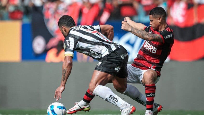 Atlético-MG bate Flamengo em longa disputa por pênaltis e conquista Supercopa do Brasil