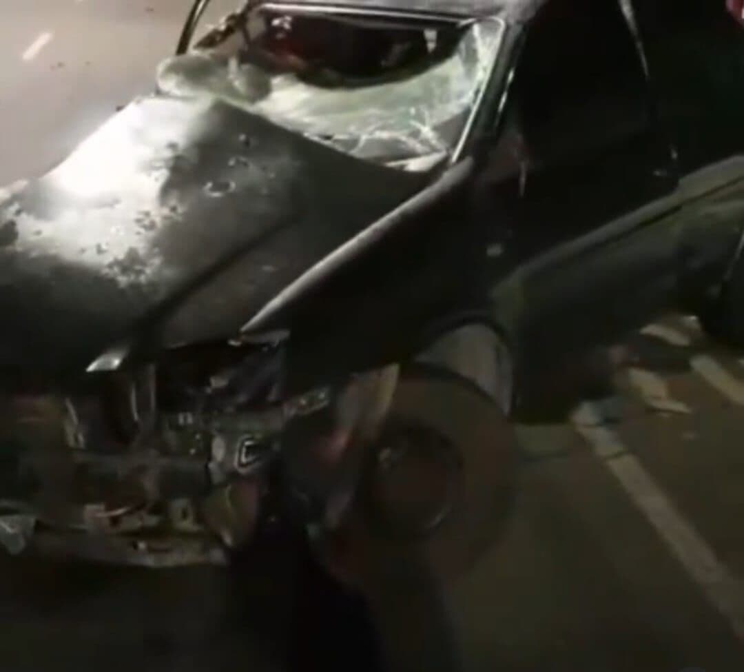 Acidente grave deixa uma pessoa morta e outra ferida na Avenida Epitácio Pessoa, em João Pessoa