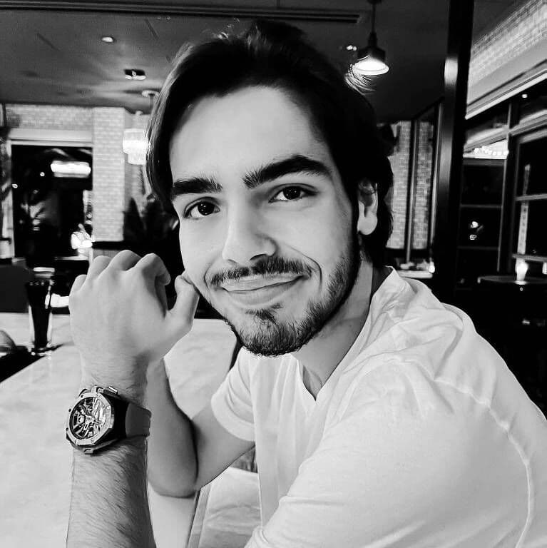 Filho de Faustão exibe mais um relógio avaliado em R$ 1,1 milhão