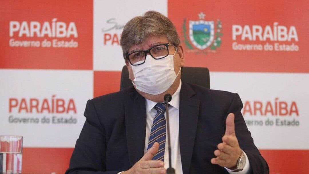 João Azevêdo cancela agenda devido ao falecimento do cunhado e lamenta perda: "amigo leal e companheiro de longos anos"