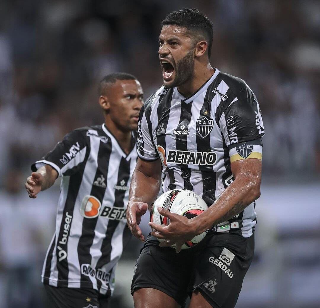 Hulk testa positivo para Covid-19 e manda recado para a torcida do Atlético-MG: "estou bem"
