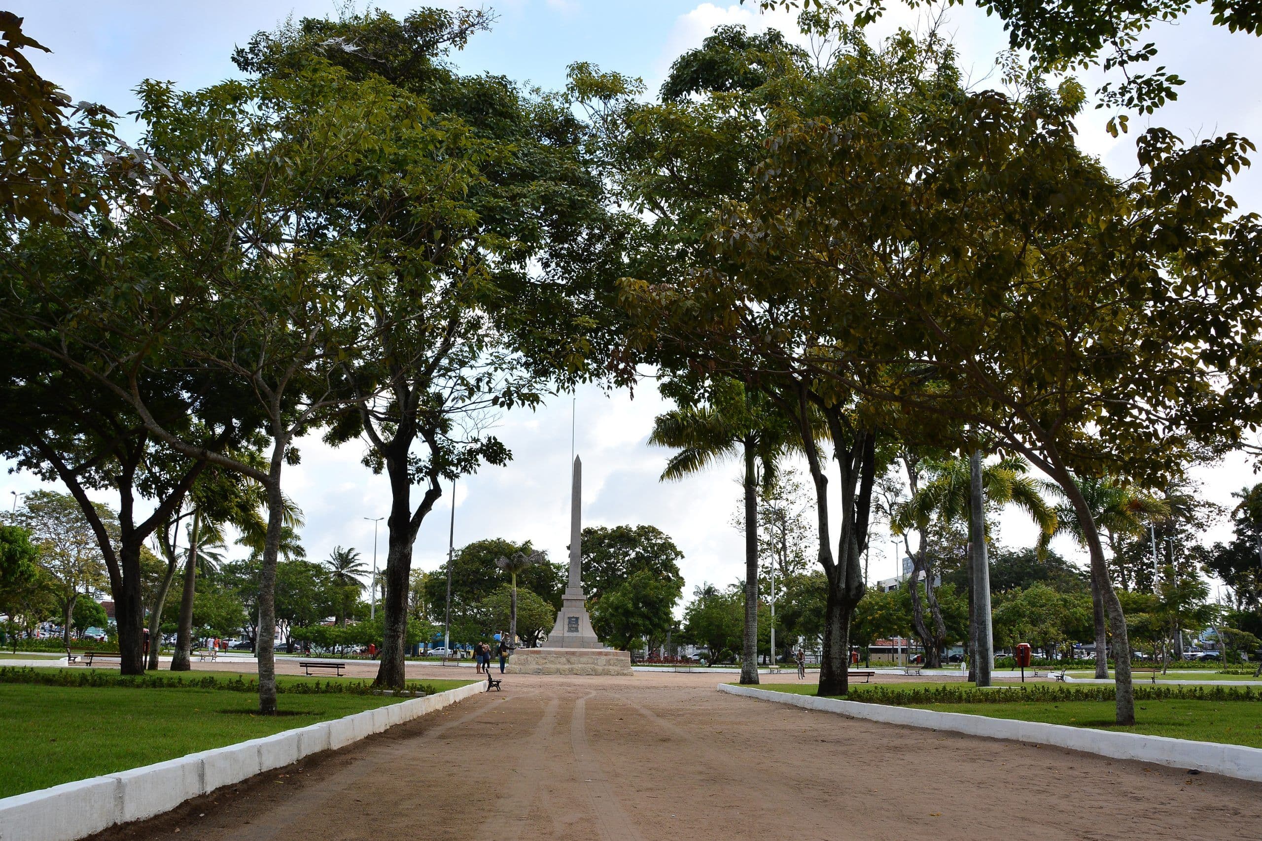 Após novo decreto, acesso às praças e feiras livres são fechados a partir desta segunda em João Pessoa