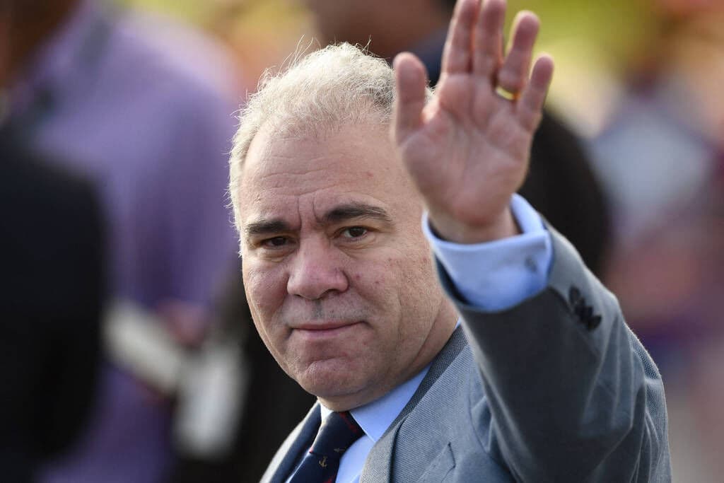 Ministério da Saúde recua de declarar fim da pandemia e mira máscaras e 'revogaço' de regras brandas