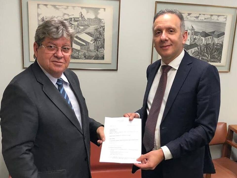 Apoio de João Azevêdo a Aguinaldo Ribeiro para o Senado deve ser oficializado até o final de semana, diz prefeito de Esperança