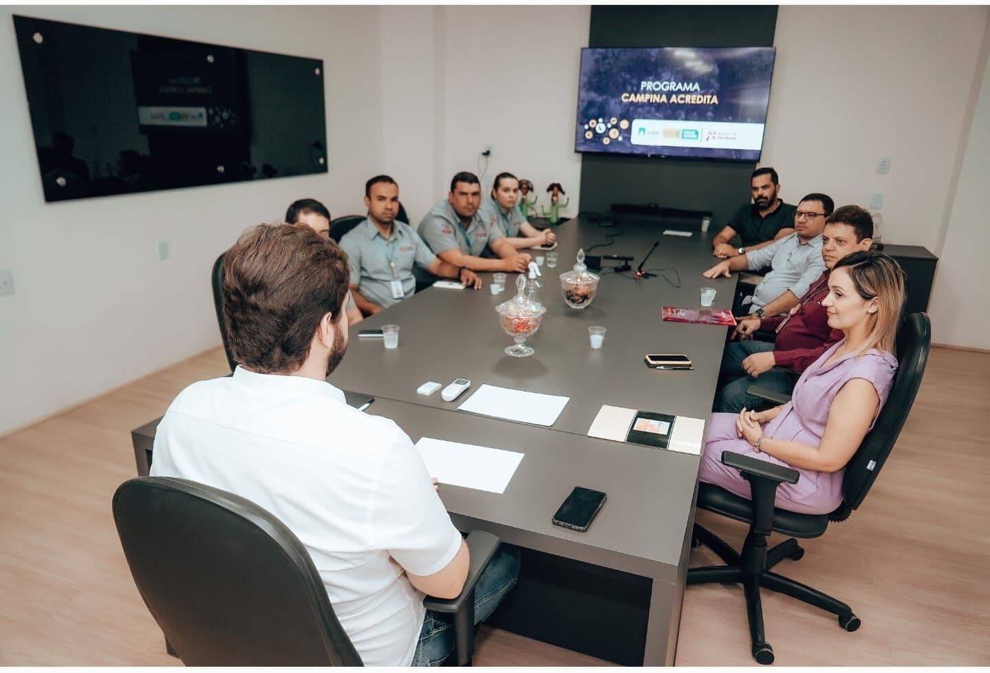 Bruno fecha parceria com o BNB para linhas de crédito diferenciadas aos pequenos empreendedores de Campina Grande