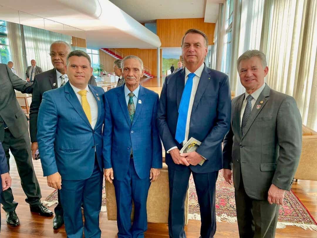 Presidente da Assembleia de Deus na Paraíba participa de encontro extraoficial de pastores com Bolsonaro