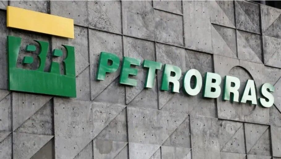 Concurso da Petrobras tem inscrições suspensas; novo edital deve sair ainda este mês