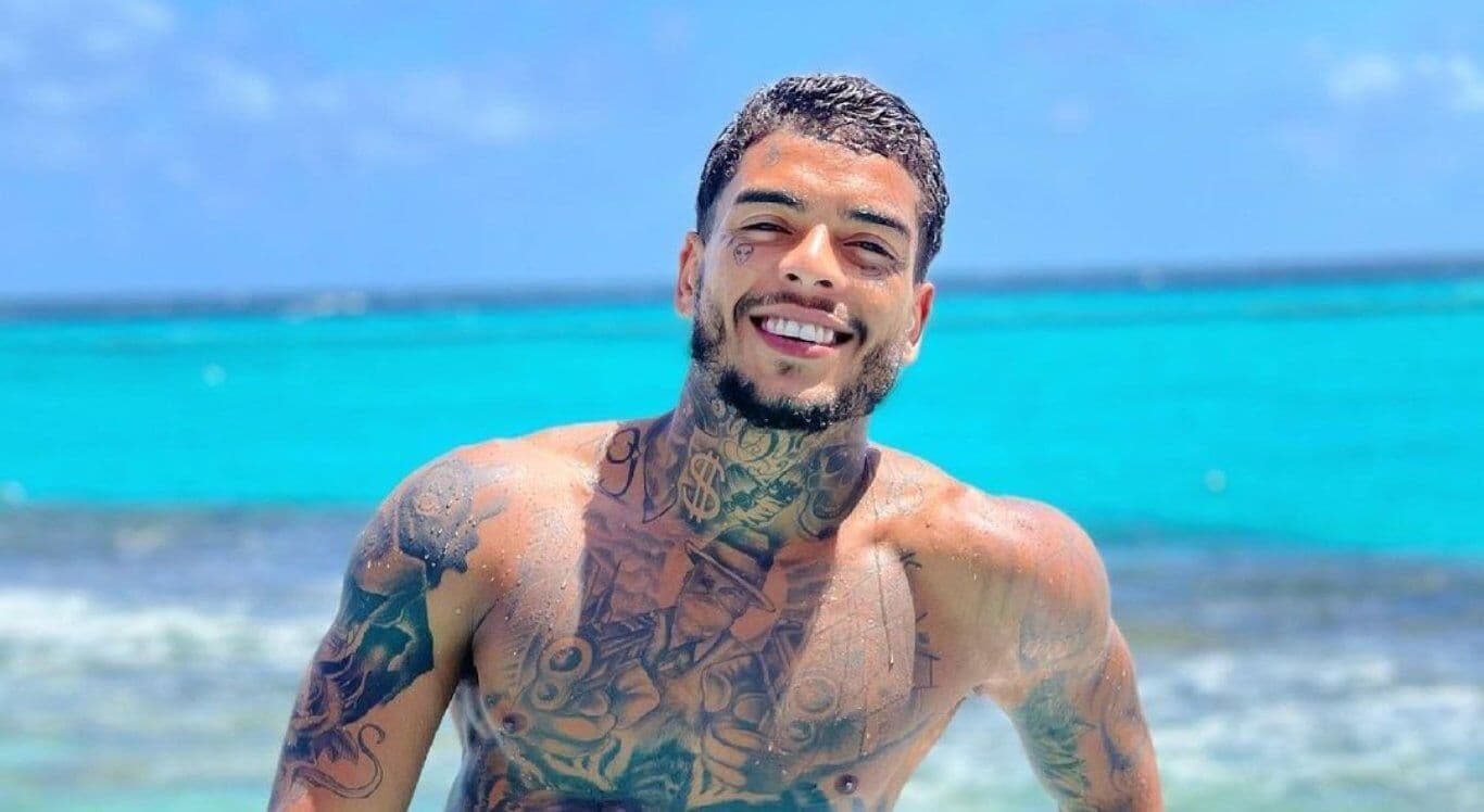 Mc Kevin, modelo e amigos consumiram mais de R$ 1.500 em quiosque