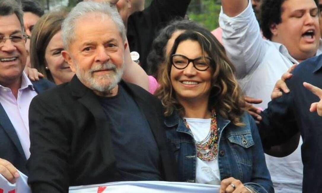 Justiça dá 20 dias para governo explicar gastos com viagens de Janja