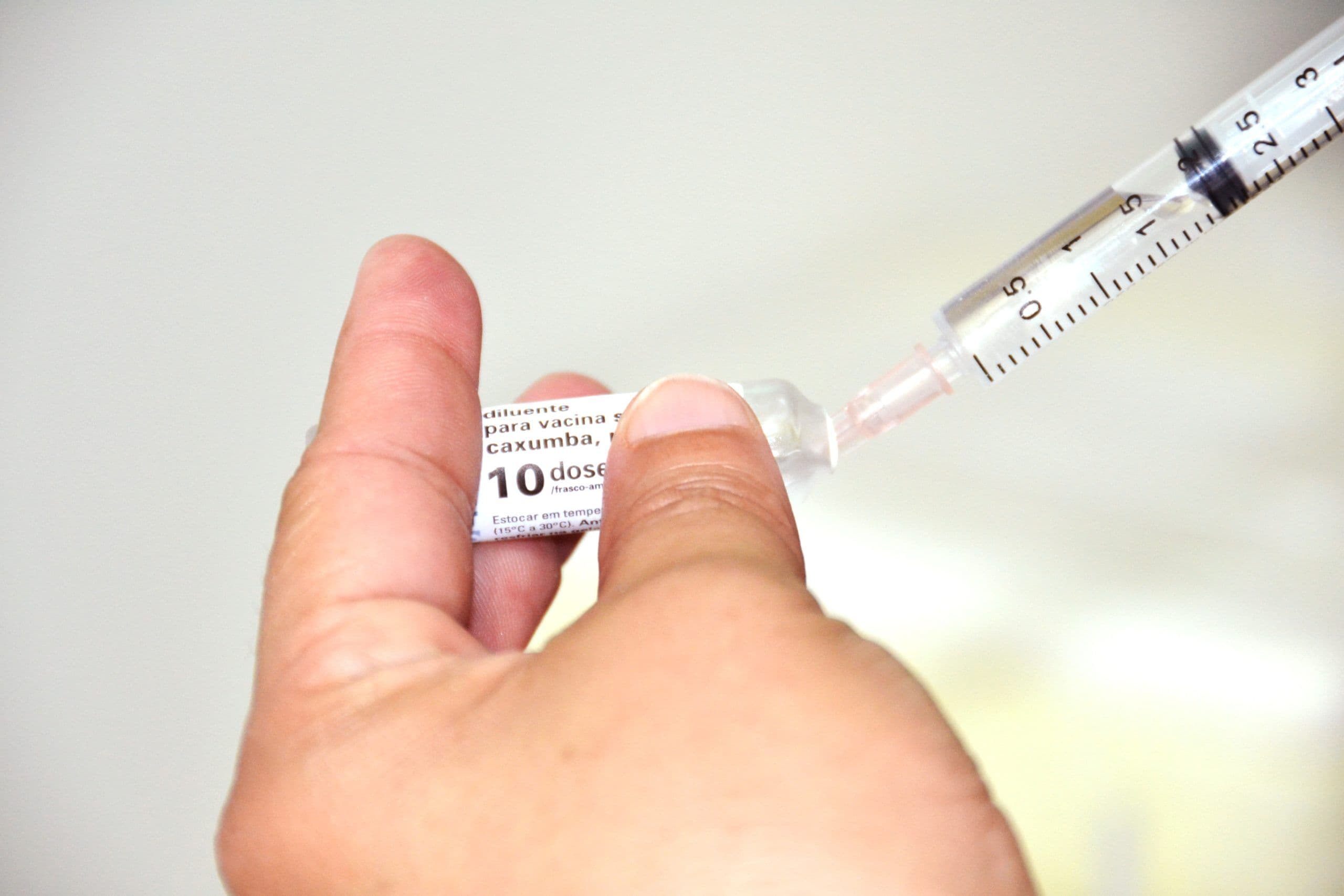 Cabedelo começa a aplicar dose de reforço contra Covid-19 em adolescentes de 12 a 17 anos