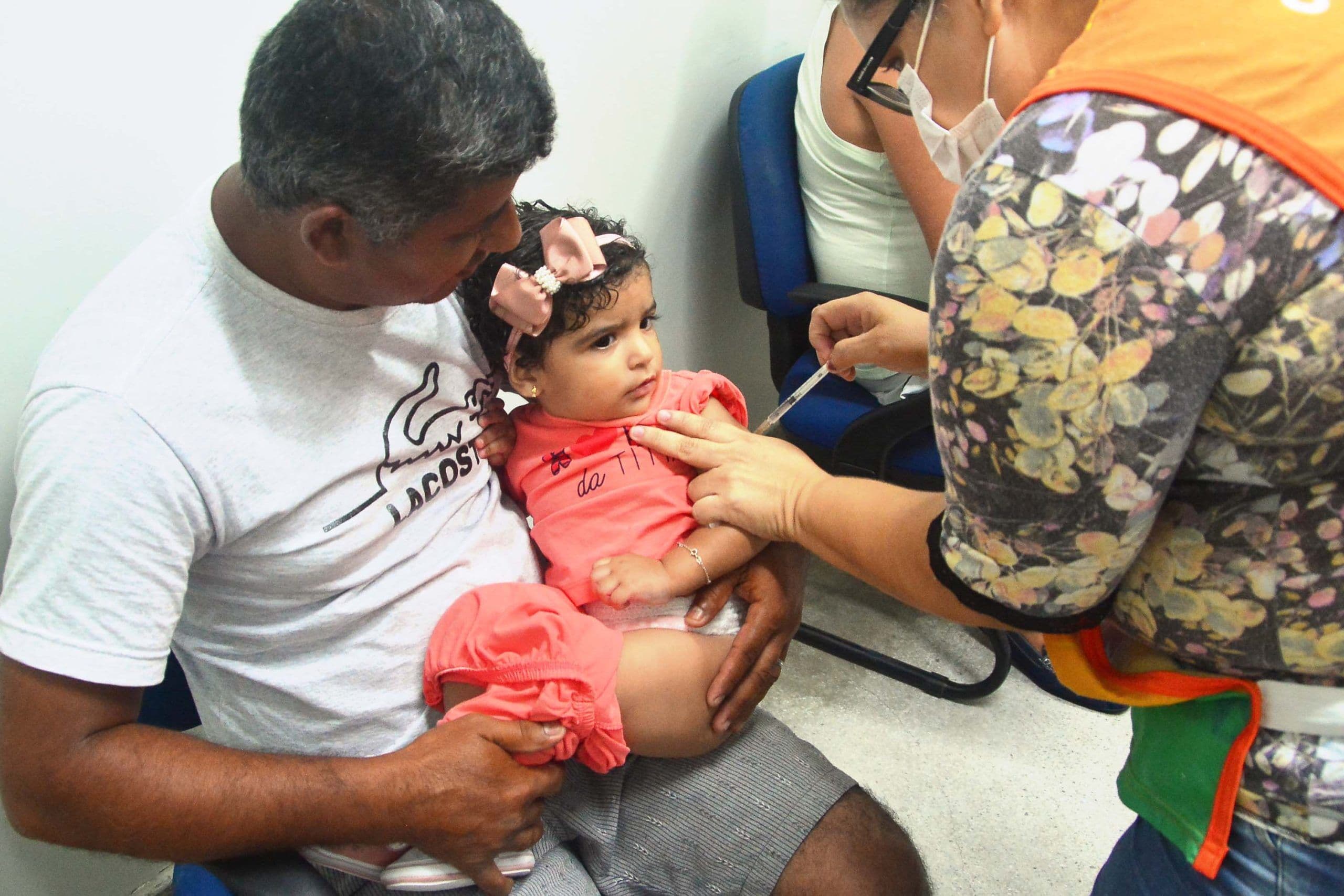 Vacinas oferecidas pelo SUS previnem diversas doenças e salvam vidas