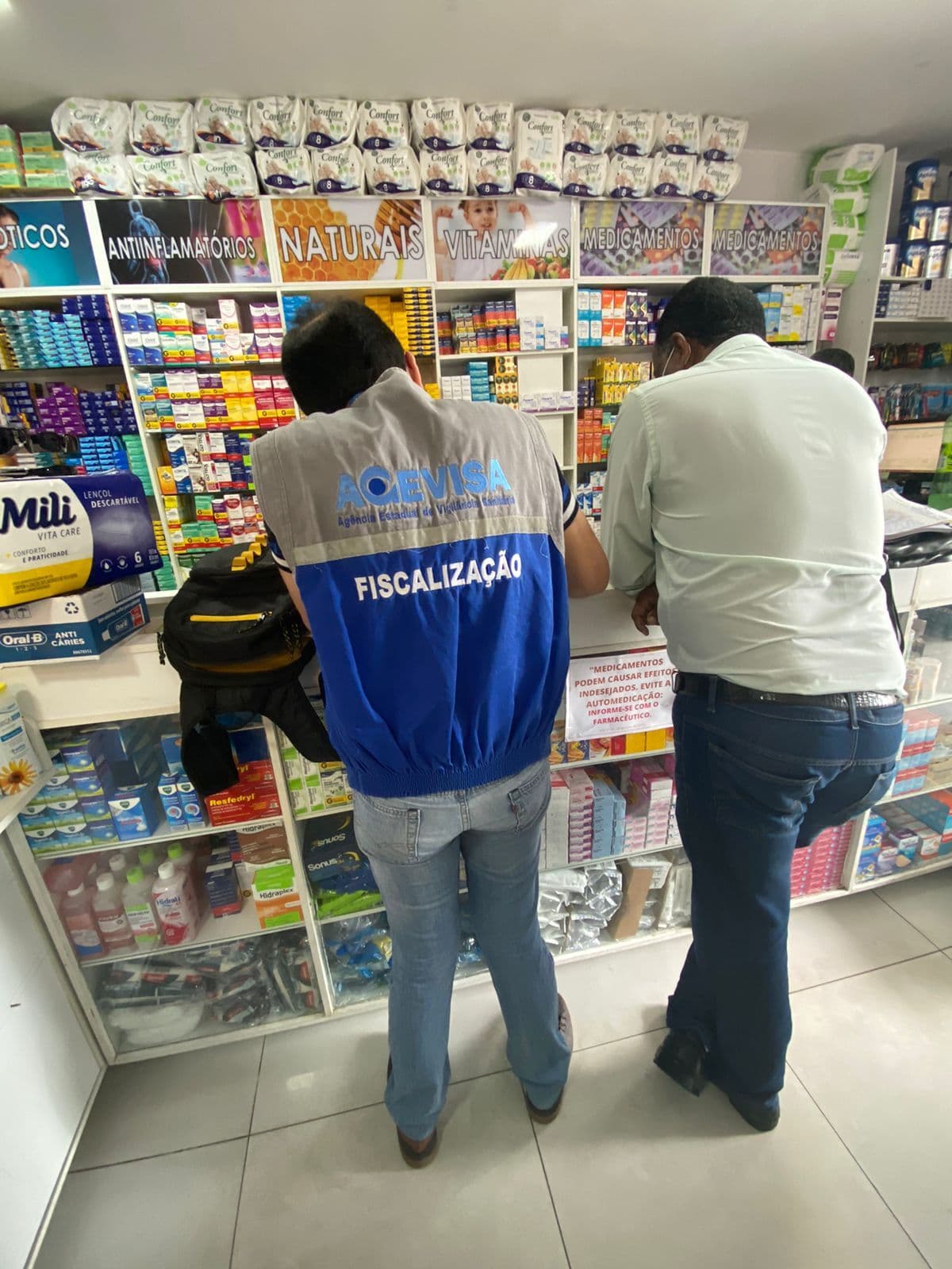 Farmácia é flagrada vendendo produtos com validade vencida em Bayeux e poderá pagar multa de até R$ 10 mil