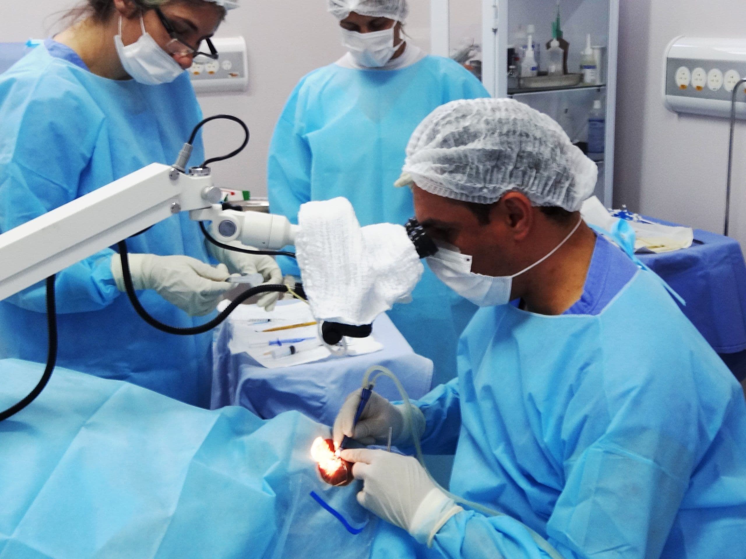 Mutirão de catarata do Opera Paraíba no Hospital de Clínicas tira 400 pessoas da fila de espera